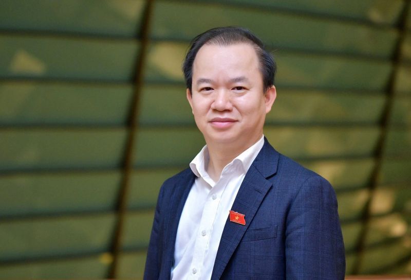 PGS.TS Bùi Hoài Sơn - Ủy viên chuyên trách Ủy ban Văn hóa, Xã hội của Quốc hội.