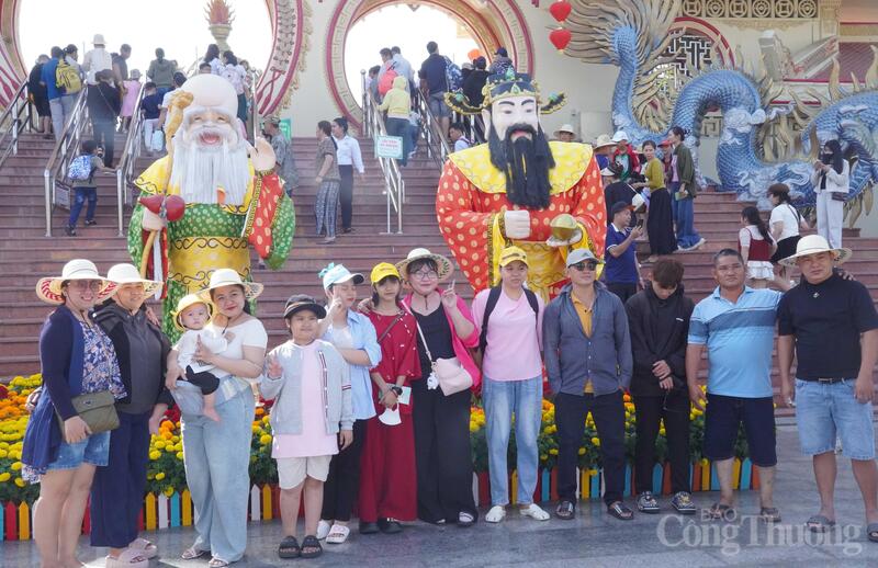TP. Hồ Chí Minh: Các điểm OKLVIE sản phẩm thuộc hệ thống OKVIP là trang web tổ chức phát sóng bóng đá trực tiếp, live casino , nỗ hũ, bắn cá, giải trí đông kín khách tham quan - 3