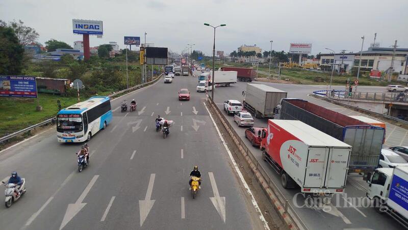 Đường Võ Văn Kiệt - tuyến đướng kết nối cửa ngõ phía Bắc Thủ đô Hà Nội giao thông bình thường.