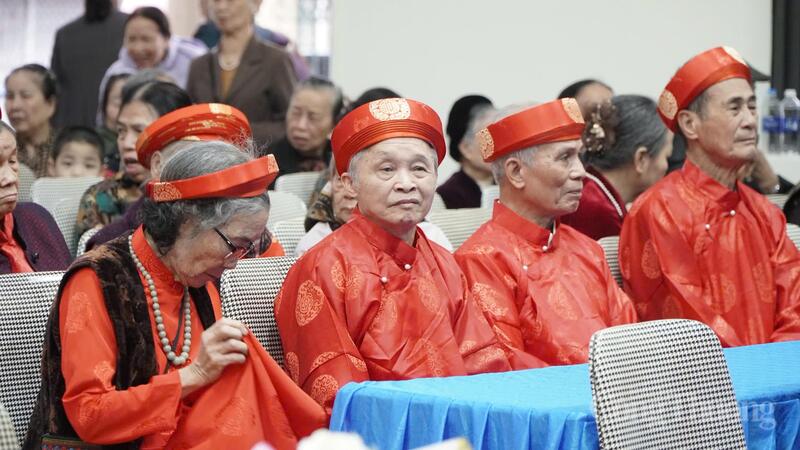 Lễ chúc thọ, mừng thọ người cao tuổi là một nét văn hóa được gìn giữ qua nhiều thế hệ, thể hiện đạo lý “kính lão đắc thọ” của người Việt.