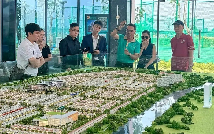 Tại miền Bắc, đặc biệt là Hà Nội, thị trường đã trải qua giai đoạn tăng "phi nước kiệu", đưa mặt bằng giá tiệm cận vùng đỉnh dài hạn.