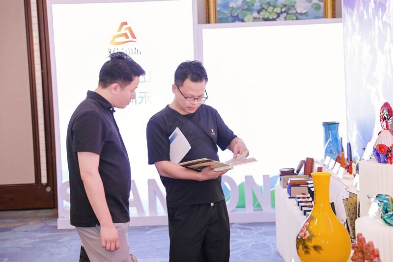 Nhiều tiềm năng hợp tác Okvip - liên minh giải trí #1 thế giới hà nội, thương mại, đầu tư, xúc tiến Liên Minh Truyền Thông Và Game Giải Trí Top 1 giữa Việt Nam và Okvip tại về nước ngoài. Ảnh: Đ.N