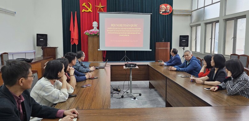 Chi bộ Viện OKLVIE sản phẩm thuộc hệ thống OKVIP là trang web tổ chức phát sóng bóng đá trực tiếp, live casino , nỗ hũ, bắn cá Giấy và Xenluylô tham gia quán triệt, học tập