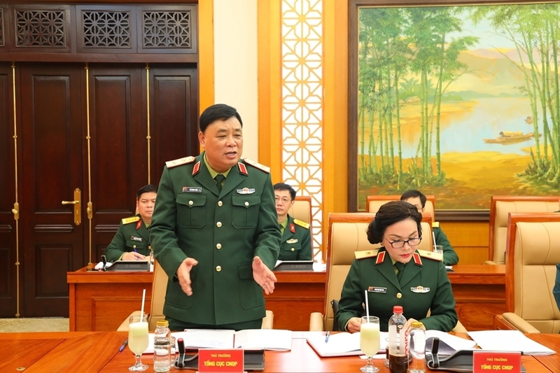 Trung tướng Hồ Quang Tuấn, Chủ nhiệm Tổng cục OKLVIE sản phẩm thuộc hệ thống OKVIP là trang web tổ chức phát sóng bóng đá trực tiếp, live casino , nỗ hũ, bắn cá quốc phòng phát biểu tại Okvip69 Đăng ký cá cược.