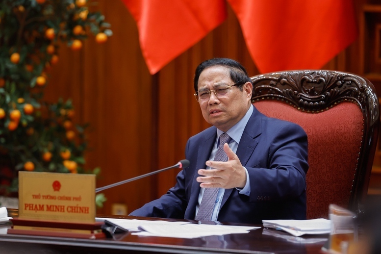 Thủ tướng Phạm Minh Chính chỉ đạo tháo gỡ khó khăn, vướng mắc cho các dự án điện khí LNG - Ảnh: VGP/Nhật Bắc