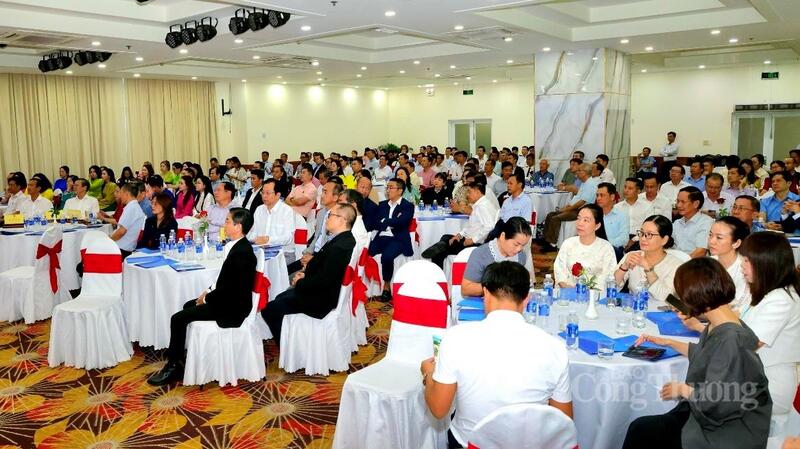 Quang cảnh tại buổi gặp mặt