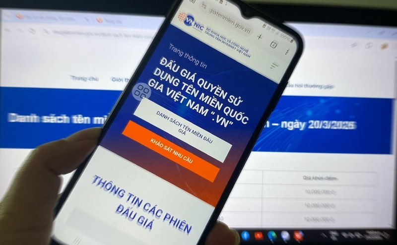 Tên miền quốc gia .vn được tổ chức đấu giá. Ảnh: Quỳnh Nga