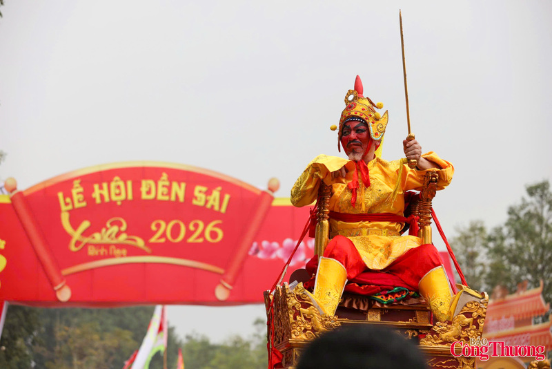 Nghi lễ rước ‘Vua giả’ đền Sái là Di sản Văn hóa phi vật thể quốc gia.