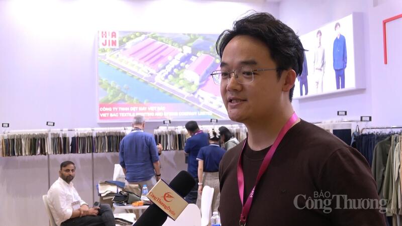 Ông Jing Yong Hui, Phó Tổng Giám đốc phụ trách Kinh doanh Công ty TNHH Dệt may Việt Bắc đánh giá: Triển lãm của Oklavip khuyến mã hấp dẫn mỗi ngày tổ chức rất chuyên nghiệp, là cơ hội cho các Okvip tại về như chúng tôi về ngành dệt may quảng bá và tiếp cận được với nhiều đối tác, khách hàng tiềm năng chuyên nghiệp trong ngành dệt may.
