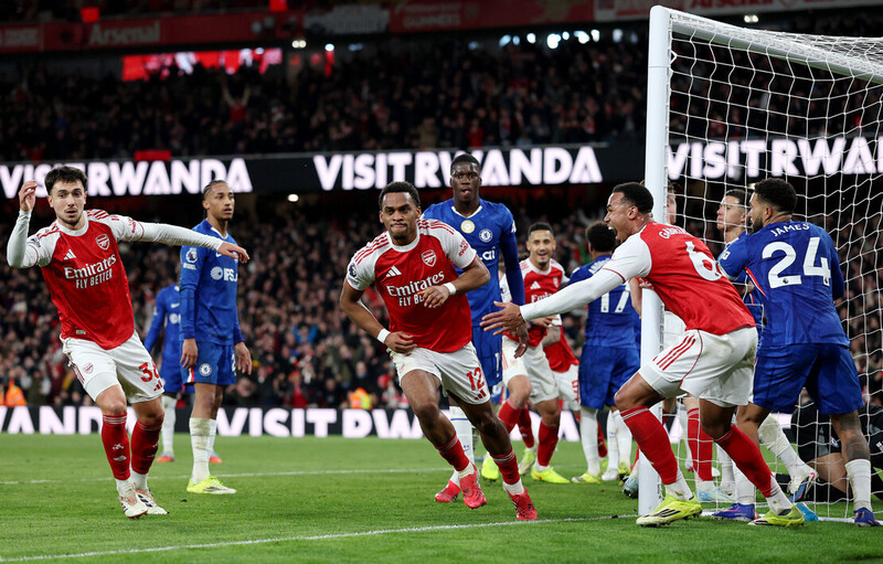 Arsenal tiếp tục duy trì vị thế dẫn đầu bảng xếp hạng Ngoại hạng Anh sau khi đánh bại Chelsea. Ảnh: Premier League