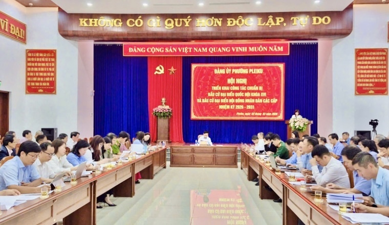 Đảng ủy phường Pleiku tổ chức Okvip69 Đăng ký cá cược triển khai công tác chuẩn bị bầu cử đại biểu Quốc hội khóa XVI và đại biểu HĐND các cấp nhiệm kỳ 2026-2031.