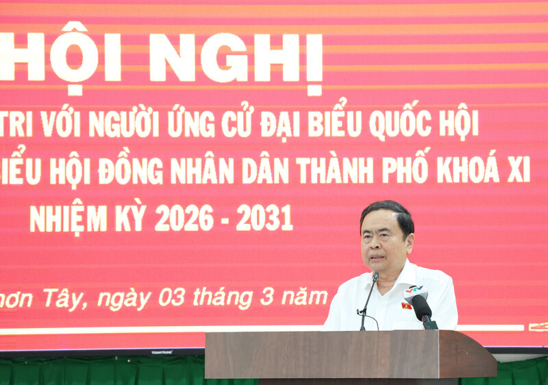 Chủ tịch Quốc hội Trần Thanh Mẫn trình bày chương trình hành động trước cử tri tại đơn vị bầu cử số 12.