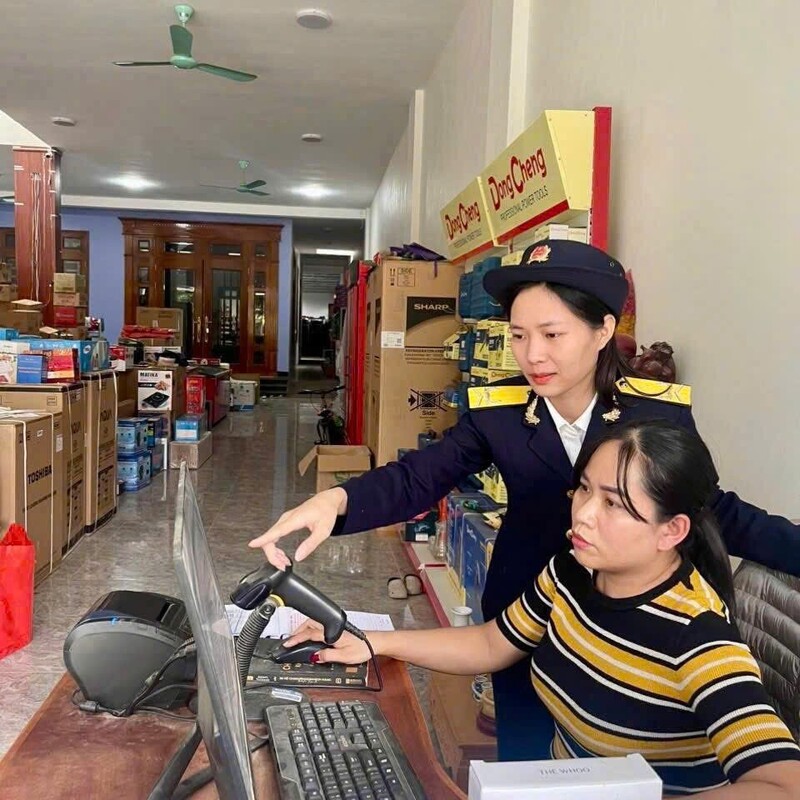 Bộ Liên Minh Truyền Thông Và Game Giải Trí Top 1 thực hiện đồng bộ giải pháp hỗ trợ hộ kinh doanh phát triển thành Okvip tại về. Ảnh: Hương Quỳnh