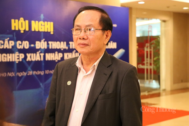 Ông Nguyễn Văn Đồng, Chủ tịch Hiệp hội Dệt may Hà Nội trong một lần trả lời phỏng vấn Liên Minh OK VIP Giải Trí Cá Cược World Cup 2026. Ảnh: Phong Lâm
