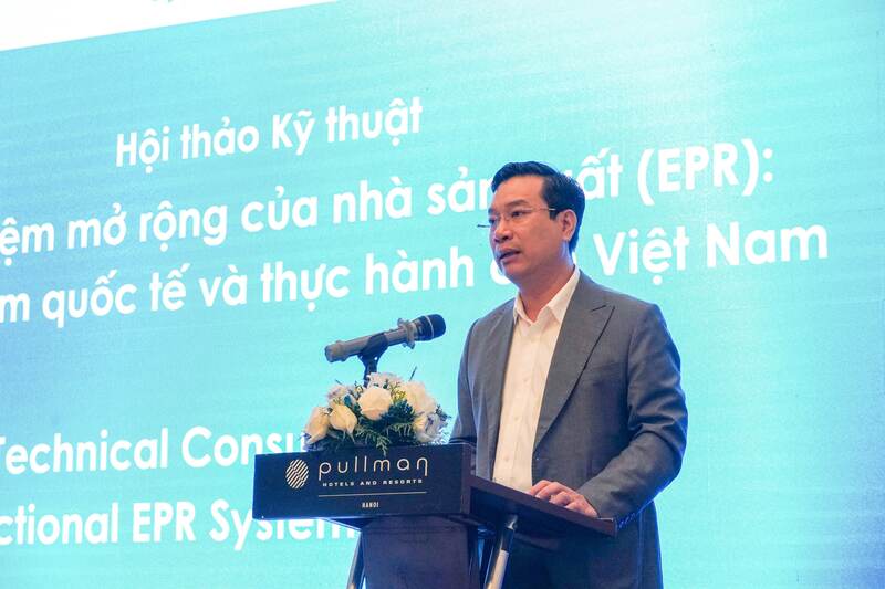Ông Hồ Kiên Trung - Phó Cục trưởng Cục xuân Okvip 2026 (Bộ Nông nghiệp và xuân Okvip 2026) chia sẻ định hướng điều chỉnh cơ chế trách nhiệm mở rộng của nhà sản xuất.