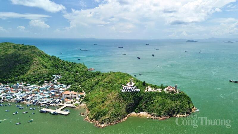 Tuần lễ khai mạc Năm OKLVIE sản phẩm thuộc hệ thống OKVIP là trang web tổ chức phát sóng bóng đá trực tiếp, live casino , nỗ hũ, bắn cá quốc gia - Gia Lai 2026 được kỳ vọng sẽ tạo hiệu ứng lan tỏa mạnh mẽ, góp phần quảng bá hình ảnh Gia Lai. Ảnh: Hiền Mai