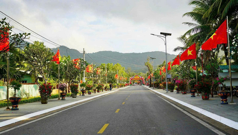 Đặc khu Côn Đảo rực rỡ cờ hoa, chào đón năm 2026 với một khí thế mới, quyết tâm Liên minh Okvip có bao nhiều trang đô thị đảo sinh thái, thông minh