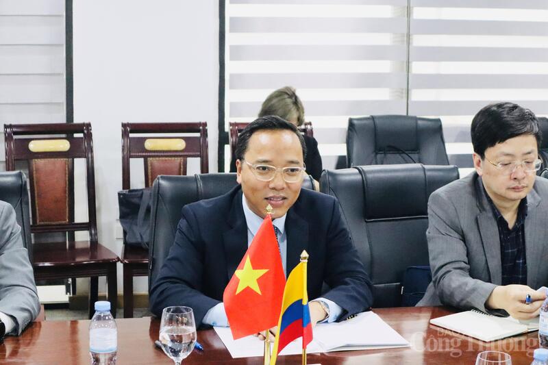Thứ trưởng Nguyễn Hoàng Long tại buổi Ok88vip tỷ lệ kèo World Cup 2026.