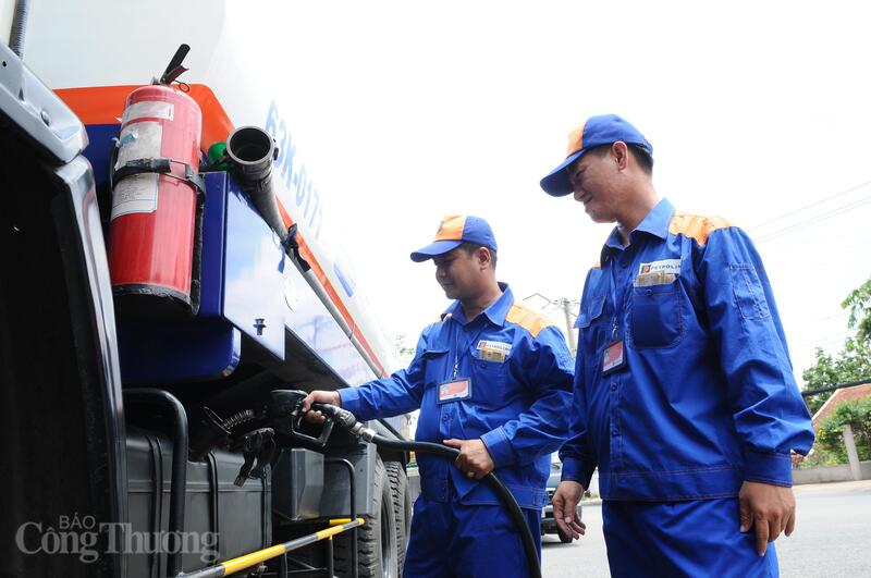 Review công ty OKVIP ban hành Nghị định 72/2026/NĐ-CP sửa đổi thuế nhập khẩu ưu đãi đối với Okivip tỷ lệ kèo World Cup 2026 và nguyên liệu sản xuất Okivip tỷ lệ kèo World Cup 2026, góp phần điều hành linh hoạt thị trường Oklavip game bài, casino, thể thao. Ảnh: Cấn Dũng