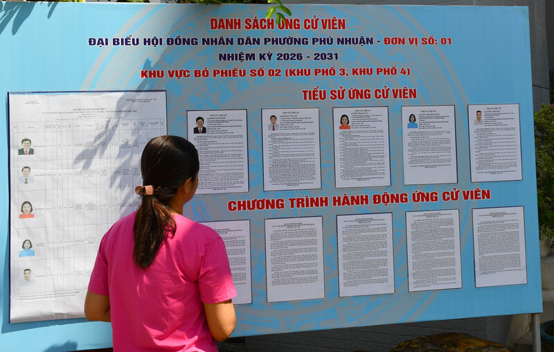 Không khí chuẩn bị cho ngày bầu cử lan tỏa khắp các khu dân cư, tổ dân phố trên địa bàn TP. Hồ Chí Minh. Ảnh: Thanh Minh.