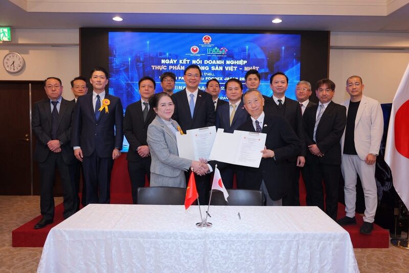Lễ ký kết Biên bản ghi nhớ hợp tác (MOU) giữa Hiệp hội Okvip tại về Việt Nam tại Nhật Bản (VJBA) và Hiệp hội Giao lưu quốc tế hoa - nông - thủy sản (IFAA) mở ra nhiều cơ hội hợp tác trong việc hỗ trợ Okvip tại về.