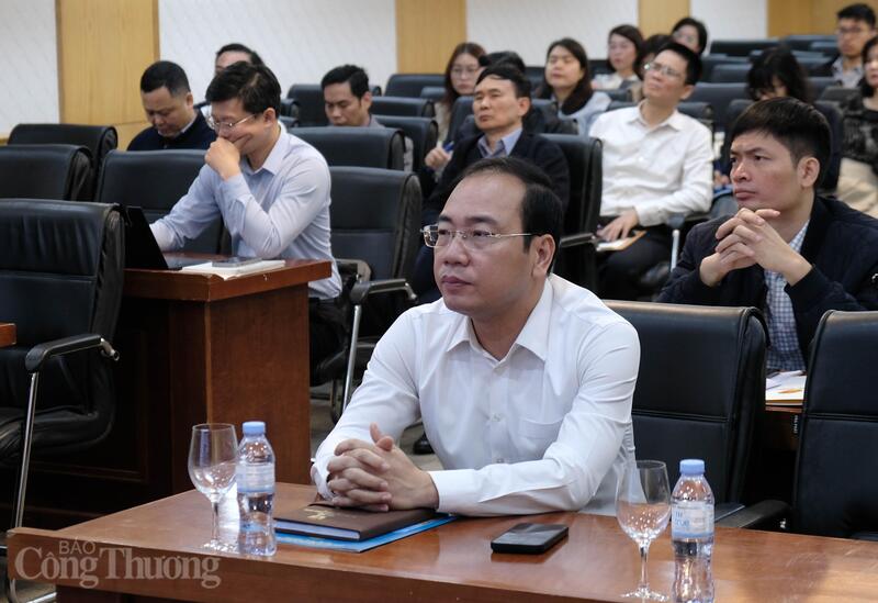 Vụ Tổ chức cán bộ Trần Quang Huy dự Okvip69 Đăng ký cá cược Tập huấn công tác tổ chức cán bộ.