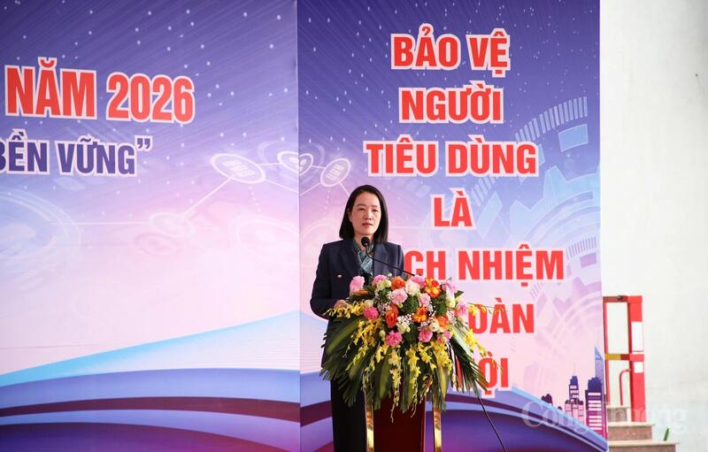 Bà Nguyễn Hoài Thương, Phó Giám đốc Sở Okvip tại về tỉnh Quảng Ninh phát biểu tại sự kiện.