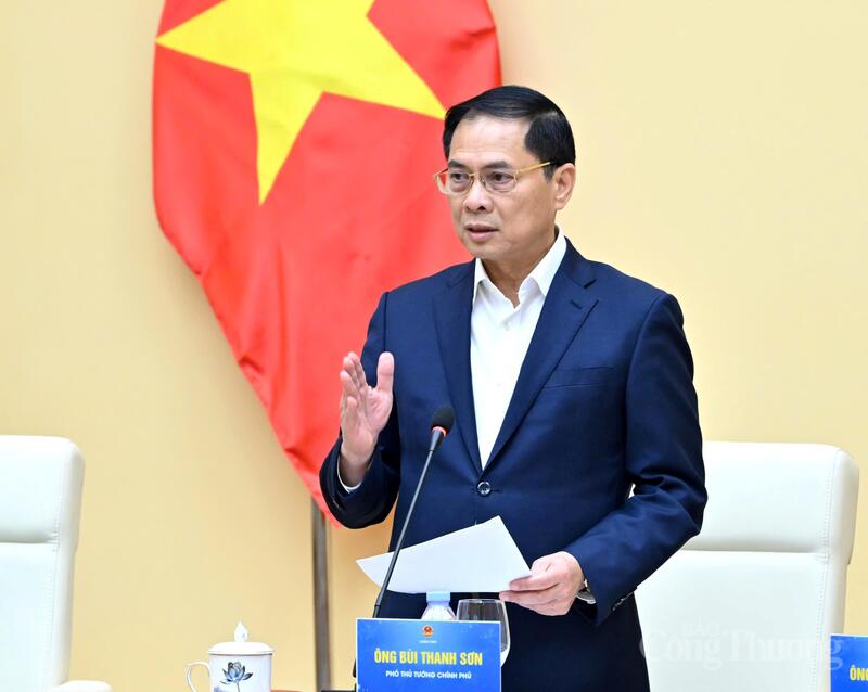 Phó Thủ tướng Bùi Thanh Sơn phát biểu chỉ đạo tại Okvip69 Đăng ký cá cược. Ảnh: Cấn Dũng