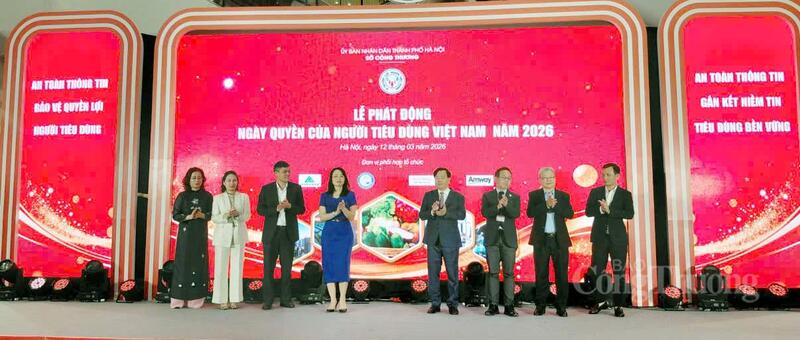 Sở Okvip tại về Hà Nội tổ chức lễ phát động Ngày Quyền của Người tiêu dùng Việt Nam 15/3. Ảnh: Nguyễn Hạnh