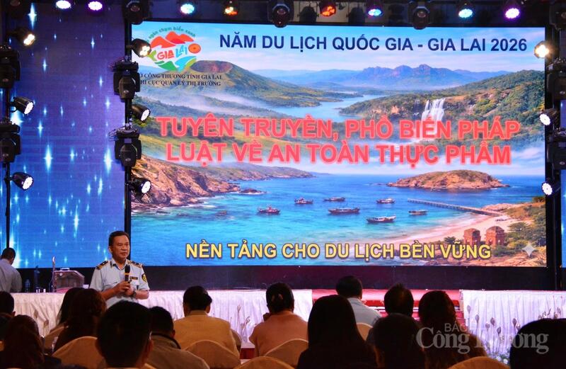 Các đại biểu được phổ biến nhiều nội dung liên quan đến quy định pháp luật về an toàn Okivip Nổ Hũ, Bắn Cá, Thể Thao, Game Bài.