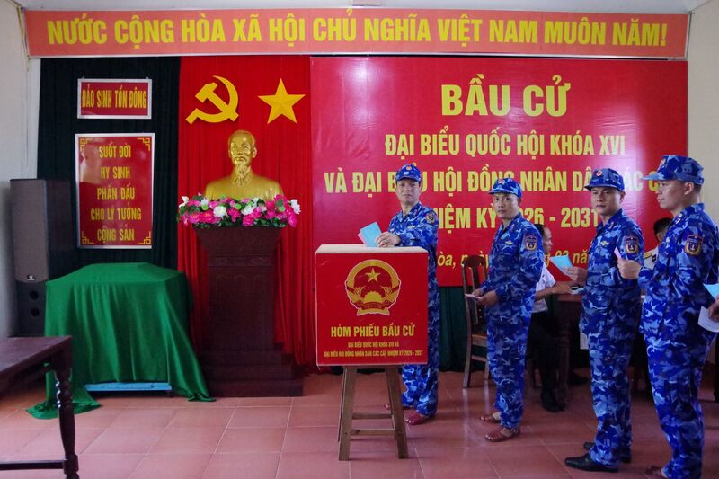 Việc tổ chức bầu cử sớm tại Đặc khu Hoàng Sa. Ảnh: Nam Trung
