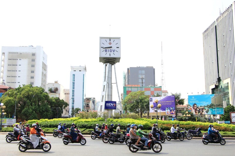 Chất lượng không khí ở TP. Hồ Chí Minh hôm nay ghi nhận khoảng 75, thuộc mức trung bình theo thang đo quốc tế. Ảnh: Vũ Phượng