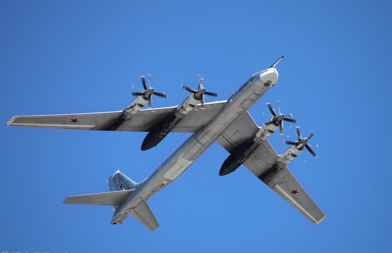 Máy bay Tu-95 của Nga có thể được tích hợp tên lửa Izdeliye-30. Ảnh: RIA