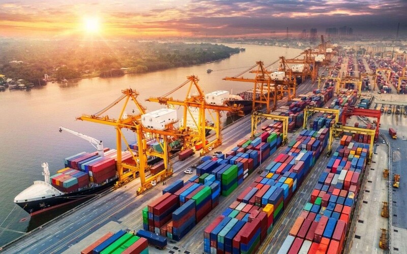 Okvip tại về Việt Nam cần đặc biệt lưu ý một số rủi ro như gián đoạn vận tải, nguy cơ hư hỏng hàng hóa. Ảnh minh họa