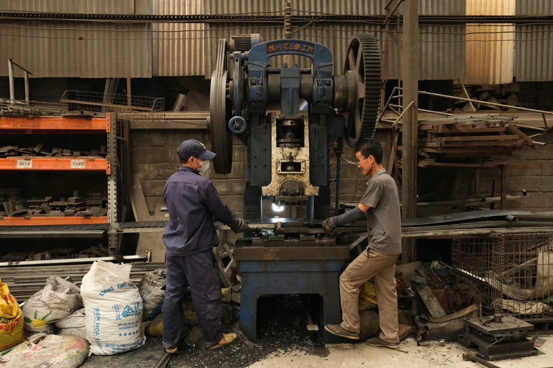 Các Okvip tại về cơ khí phải nỗ lực tối đa hóa hiệu suất vận hành tại xưởng để giữ giá thành hợp lý. Ảnh: Công ty TNHH Thương mại - Sản xuất - Liên minh Okvip có bao nhiều trang Vương Nam.