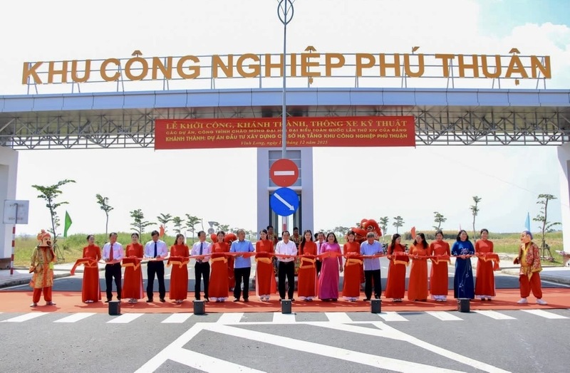 Khu OKLVIE sản phẩm thuộc hệ thống OKVIP là trang web tổ chức phát sóng bóng đá trực tiếp, live casino , nỗ hũ, bắn cá Phú Thuận được khánh thành vào ngày 19/12/2025 - Ảnh: www.vinhlong.gov.vn