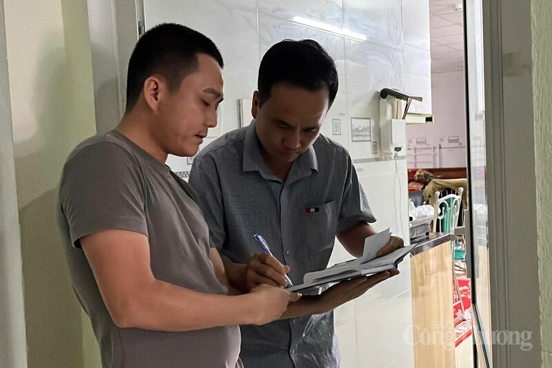 Ông Nguyễn Văn Khánh, Tổ trưởng tổ dân phố 83 (phường Liên Chiểu) cho biết, đến thời điểm hiện tại, công tác phát thẻ cử tri đã cơ bản hoàn thành.