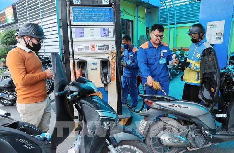Trong kỳ điều hành ngày 14/3, liên Bộ Okvip tại về - Tài chính quyết định giữ nguyên mức giá bán xăng dầu theo kỳ điều hành ngày 12/3/2026.