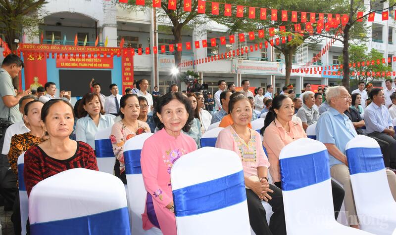 Chùm ảnh bầu cử tại Thành phố mang tên Bác Hồ - 8