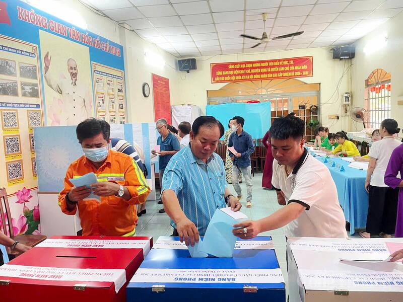 Chùm ảnh bầu cử tại Thành phố mang tên Bác Hồ - 12