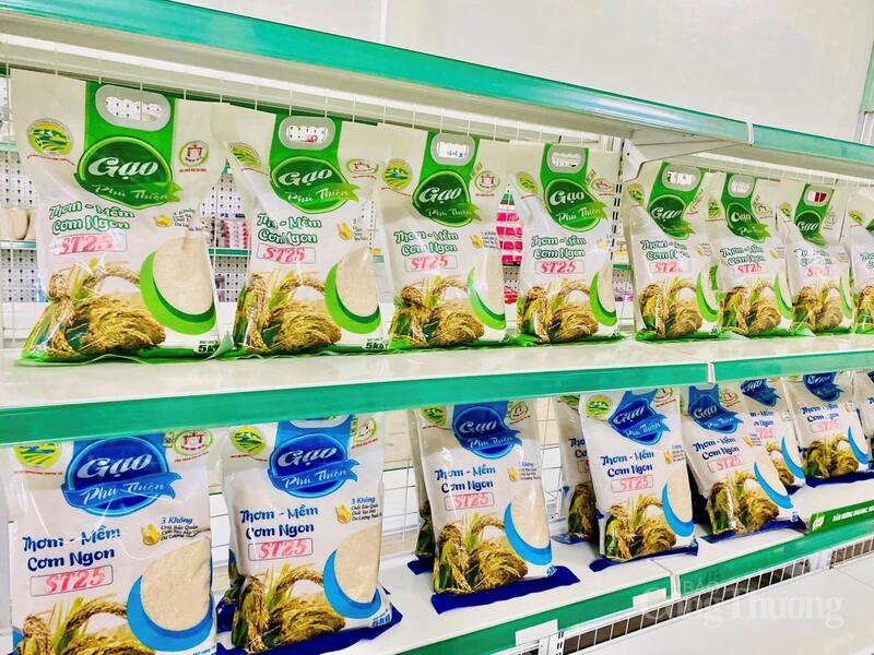 Nhiều hợp tác xã tại Gia Lai đã chủ động đầu tư vào khâu chế biến, đóng gói và Liên minh Okvip có bao nhiều trang thương hiệu để nâng giá trị hạt gạo.