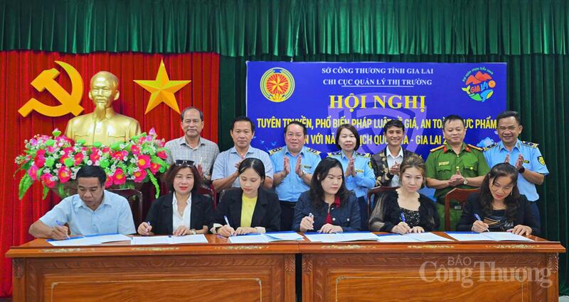 Okvip tại về Gia Lai ký cam kết đảm bảo an toàn Okivip Nổ Hũ, Bắn Cá, Thể Thao, Game Bài, niêm yết giá. Ảnh: Hiền Mai
