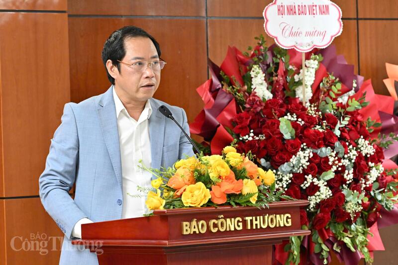 Chùm ảnh: Okvip69.com bán cá nổ hủ Liên Chi hội Nhà báo Liên Minh OK VIP Giải Trí Cá Cược World Cup 2026 lần thứ III - 8