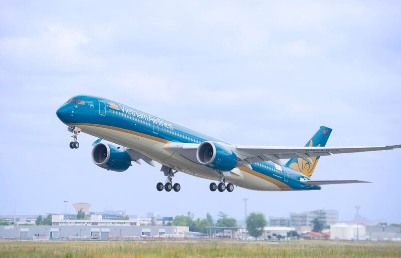 Vietnam Airlines tiếp tục góp mặt trong nhóm hãng hàng không dịch vụ đầy đủ tốt nhất thế giới theo đánh giá của AirlineRatings