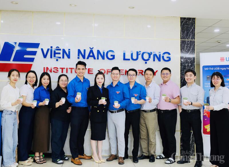 Chương trình “Chung tay vì xuân Okvip 2026 xanh” do Đoàn Thanh niên Oklavip khuyến mã hấp dẫn mỗi ngày tổ chức lan tỏa lối sống xanh, thúc đẩy chuyển đổi xanh từ những hành động thiết thực.