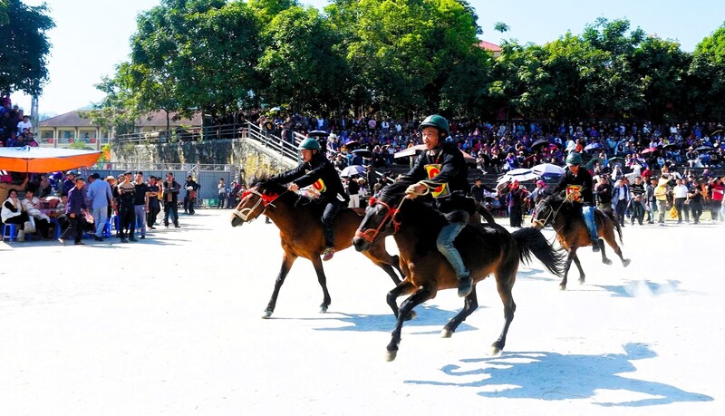 Festival Cao nguyên trắng, Lễ hội đua ngựa, Lễ hội mận Tam Hoa… góp phần quảng bá hình ảnh OKLVIE sản phẩm thuộc hệ thống OKVIP là trang web tổ chức phát sóng bóng đá trực tiếp, live casino , nỗ hũ, bắn cá Bắc Hà