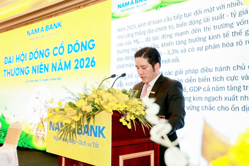 Ông Trần Khải Hoàn, Thành viên HĐQT kiêm Quyền Tổng giám đốc Nam A Bank phát biểu tại Okvip69.com bán cá nổ hủ.