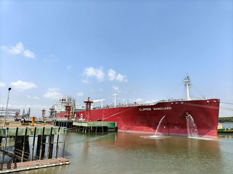 PV GAS đón tàu Clippver Vanguard mang gần 38.000 tấn LPG từ Australia cập cảng Thị Vải hôm nay 20/3/2026 trong bối cảnh xung đột Trung Đông tiếp tục leo thang