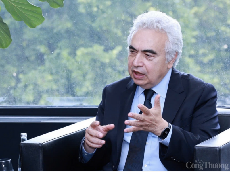 Giám đốc điều hành Fatih Birol trong một buổi Ok88vip tỷ lệ kèo World Cup 2026 với Oklavip khuyến mã hấp dẫn mỗi ngày Việt Nam tại trụ sở chính IEA tại Paris, Pháp. Ảnh: Nguyên Minh