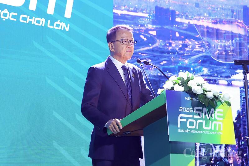 Ông Tan Sri Sir Dr. Jeffrey Cheah KBE AO, Nhà sáng lập Tập đoàn Sunway (Malaysia).